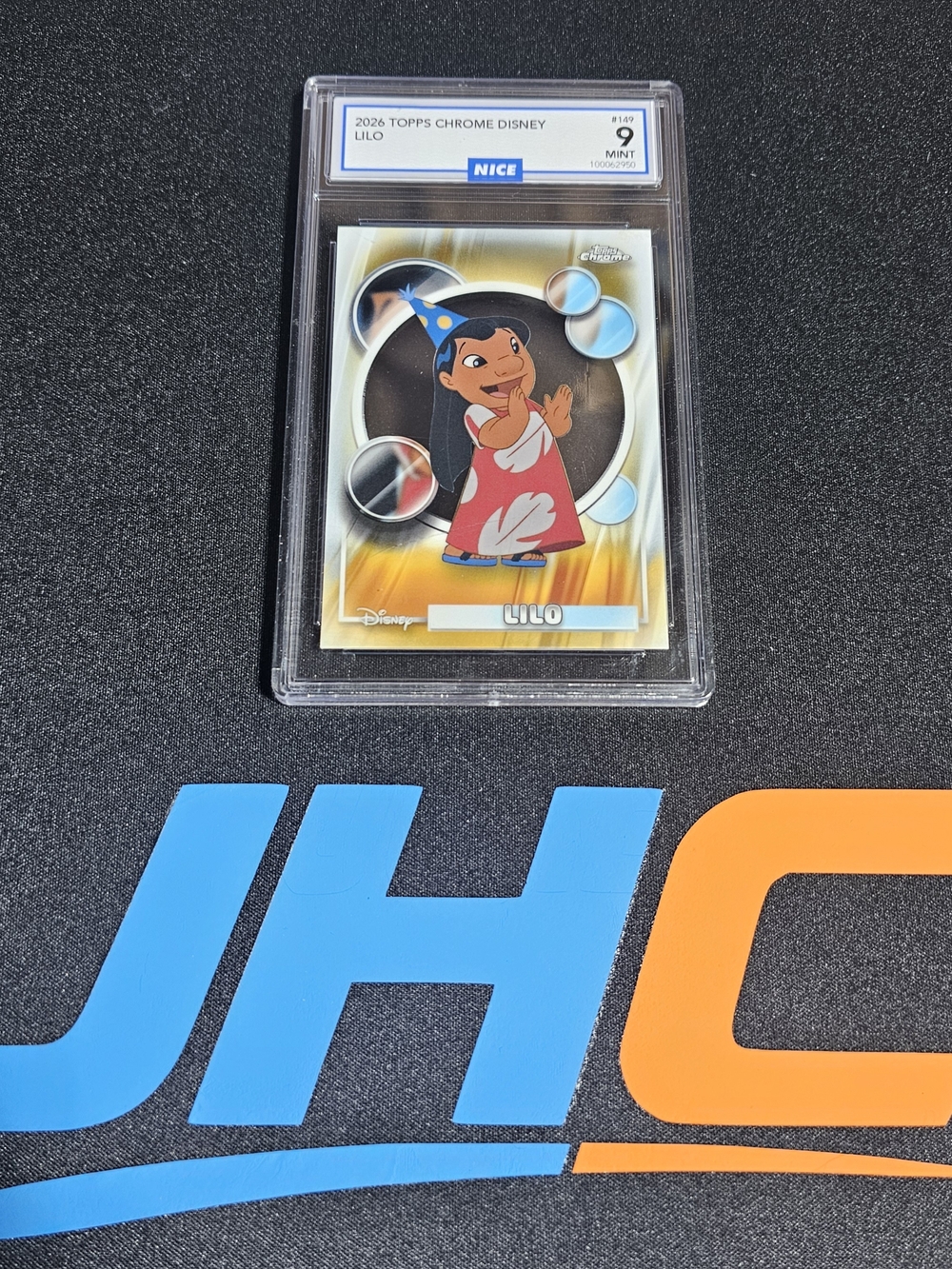 Topps Holographic Lilo Card - Blue & White